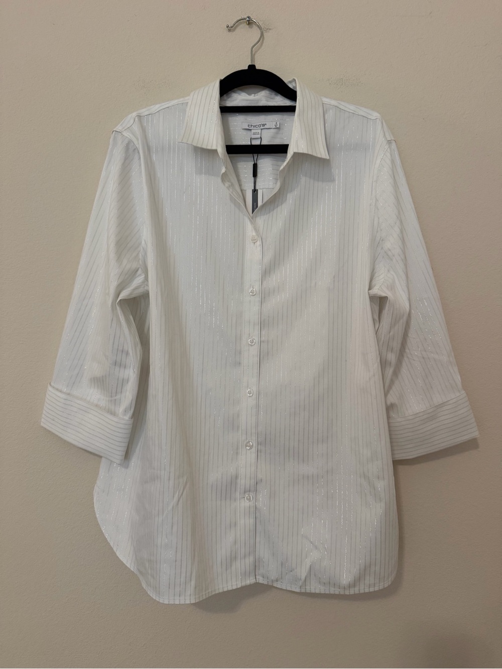 NWT Chico’s No-Iron White Lurex Stripe Button Up Shirt Sz 3/16 Capsule Wardrobe